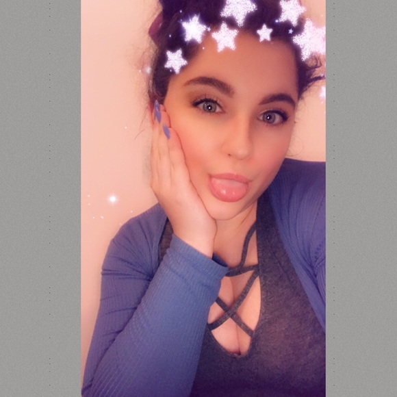 Meet your Posher, Marena - Picture 1 of 1